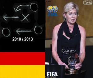 yapboz Yıl FIFA 2013 kadın futbol kazanan Silvia Neid için teknik direktörü